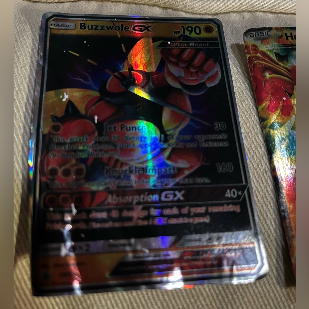 4 Pokémon cards
